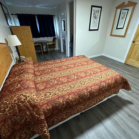 Oakdell Motel Waterford Ct Экстерьер фото
