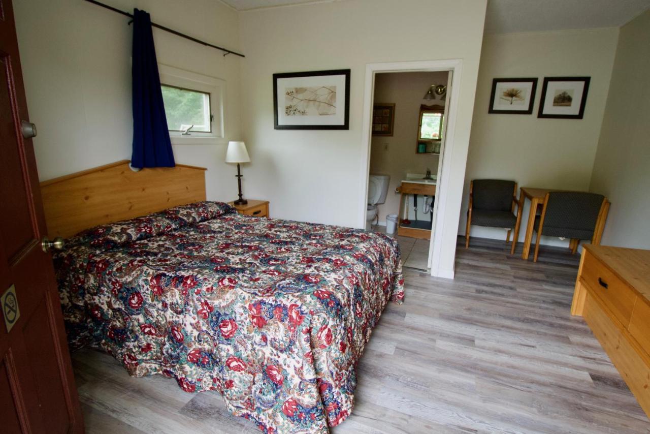 Oakdell Motel Waterford Ct Экстерьер фото